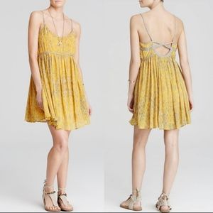 Free people yellow periscopes in the sky baby doll